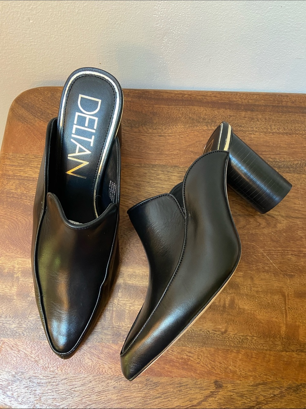 Deltan Black Leather Pointed Slip-On Loafers